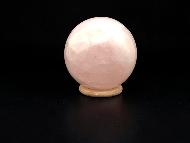 Quartz rose (forme libre, sphère)