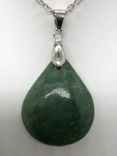 Pendentif jade néphrite (Ref4) – Image 2