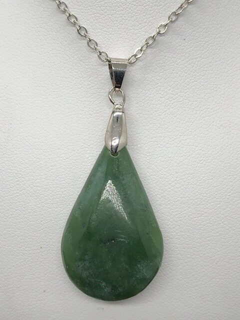 Pendentif jade néphrite (Ref2) – Image 2