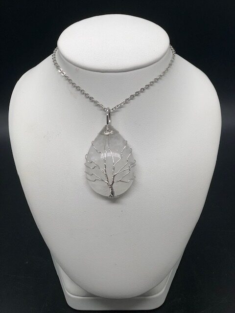 Pendentif cristal de roche (arbre de vie)