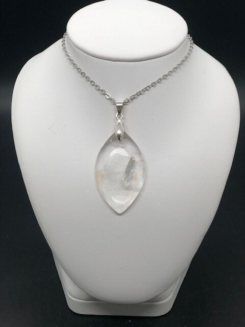 Pendentif cristal de roche