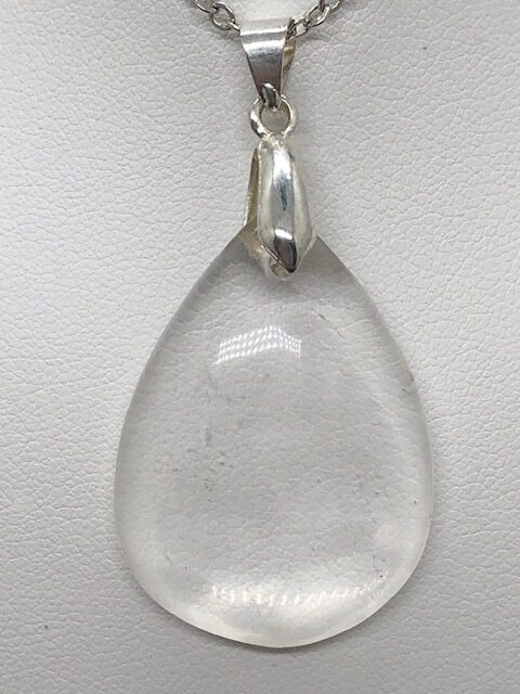 Pendentif cristal de roche (goutte ref1) – Image 3