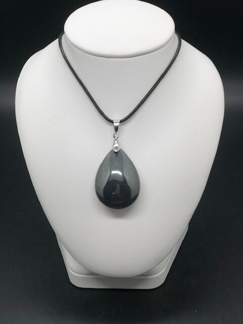 Pendentif hématite (goutte) – Image 3