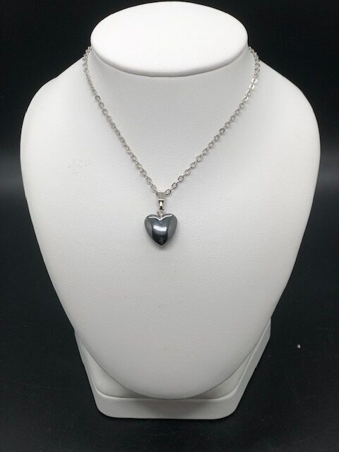 Pendentif hématite (cœur)