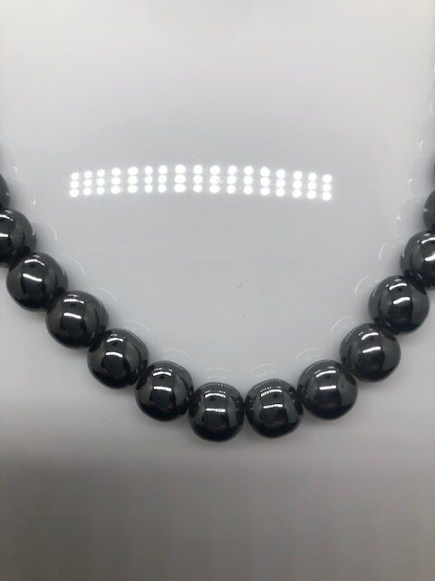 Collier hématite magnétique (grosses perles) – Image 2
