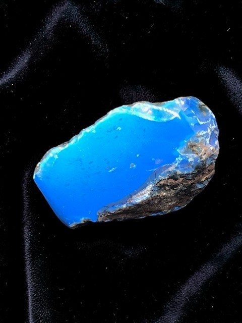 Galet ambre bleu d'Indonésie Brut/Poli (Ref1) – Image 2