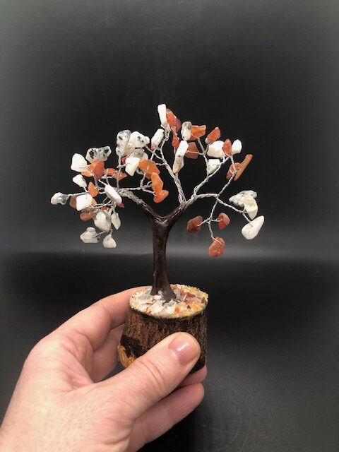 Arbre de vie Pierre de Lune Blanche - Cornaline (petite taille) – Image 5