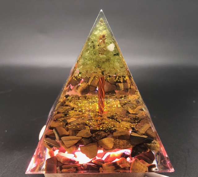 Orgonite (pyramide) – Image 2