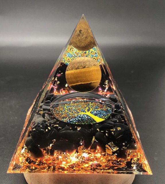 Orgonite (pyramide) – Image 2
