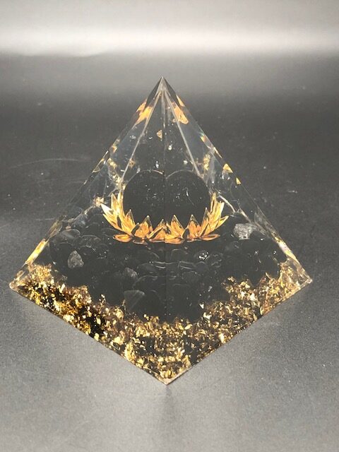 Orgonite (pyramide) – Image 3