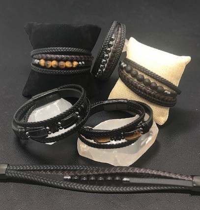 Bracelets cuirs & pierres