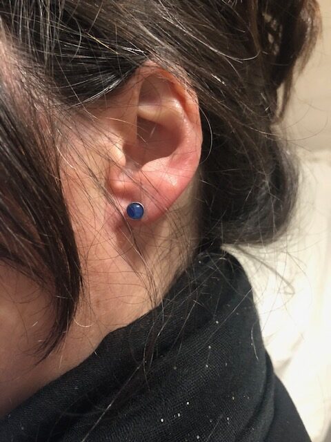 Boucles d'oreilles puces Lisa, cyanite bleue – Image 4