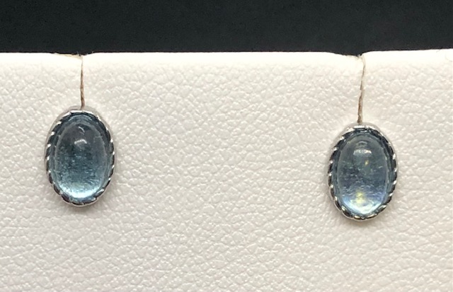 Boucles d'oreilles puces, aigue marine – Image 2