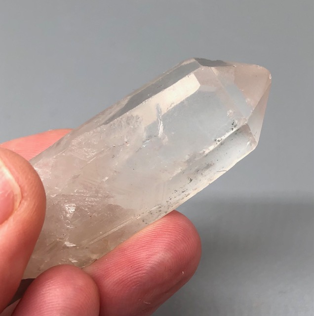 Pointe naturelle d'amas de quartz, pièce n°2 – Image 2
