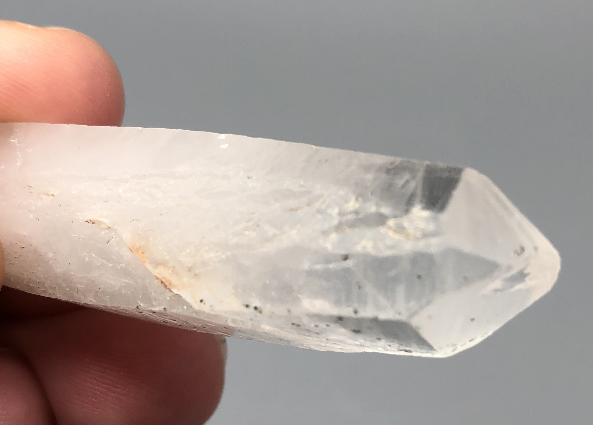 Pointe naturelle d'amas de quartz, pièce n°4 – Image 3