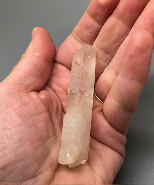 Pointe naturelle d'amas de quartz, pièce n°6 – Image 6