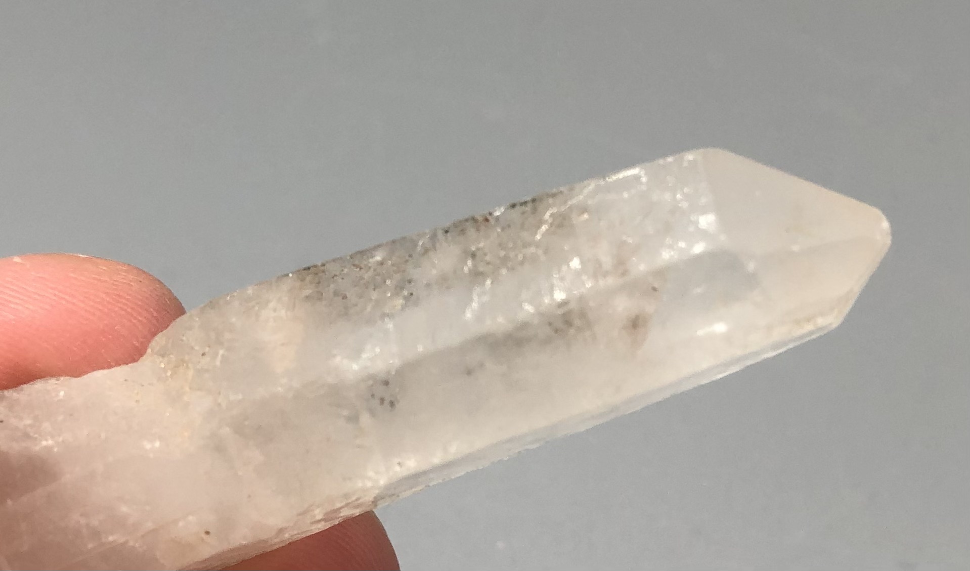Pointe naturelle d'amas de quartz, pièce n°6 – Image 5