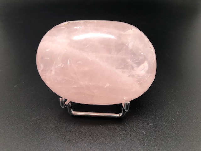Quartz rose, galet modèle 02