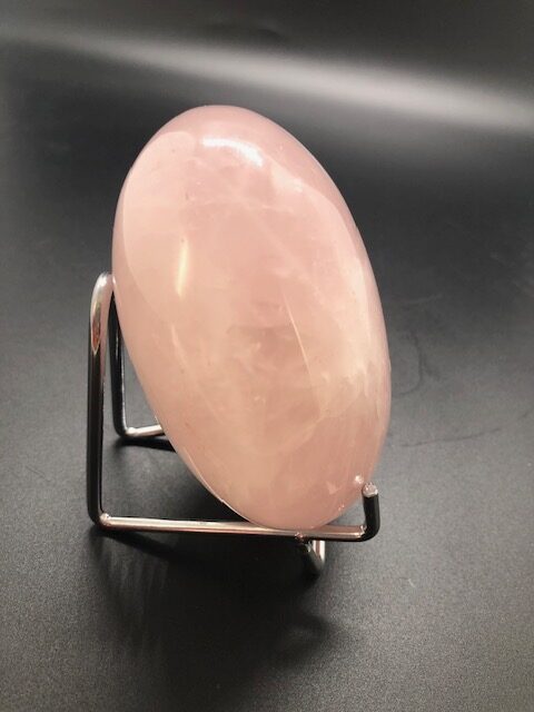 Quartz rose, galet modèle 08 – Image 4