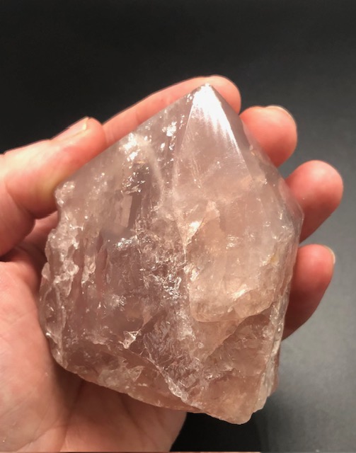 Quartz rose, pointe polie et brute, modèle 02 – Image 6