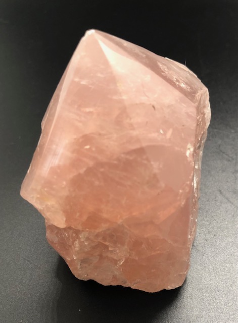 Quartz rose, pointe polie et brute, modèle 02 – Image 3